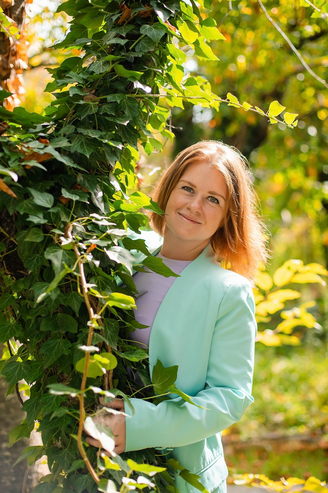 Anna Z. - Personal portrait in natural setting